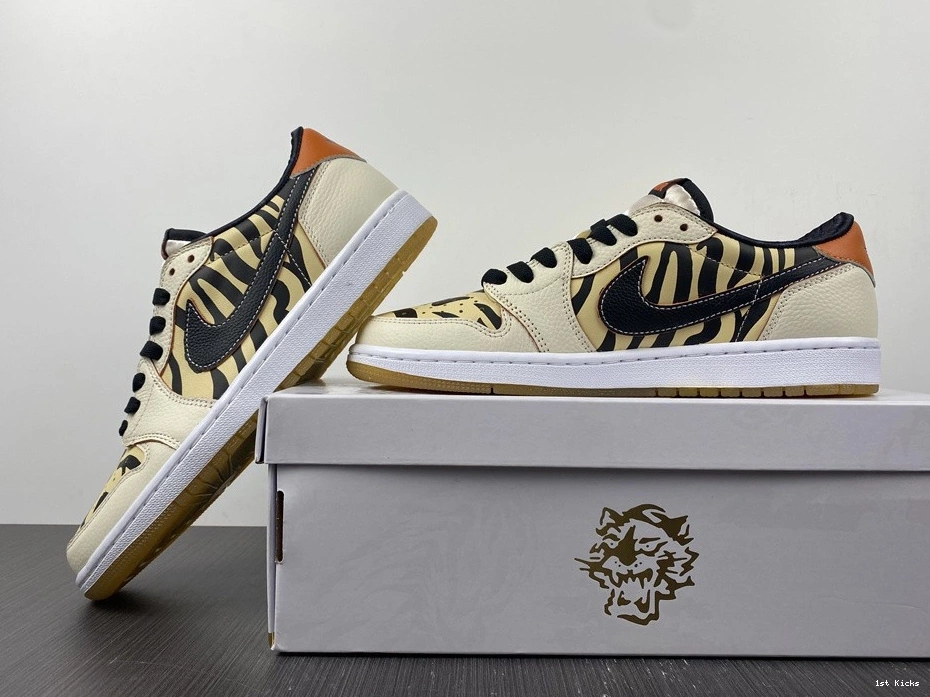 DH6932-100 Tiger - Jordan Year OG the 1 Low of 1103